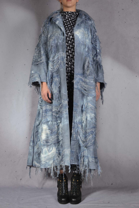 Misora Nakamori coat 47004160
